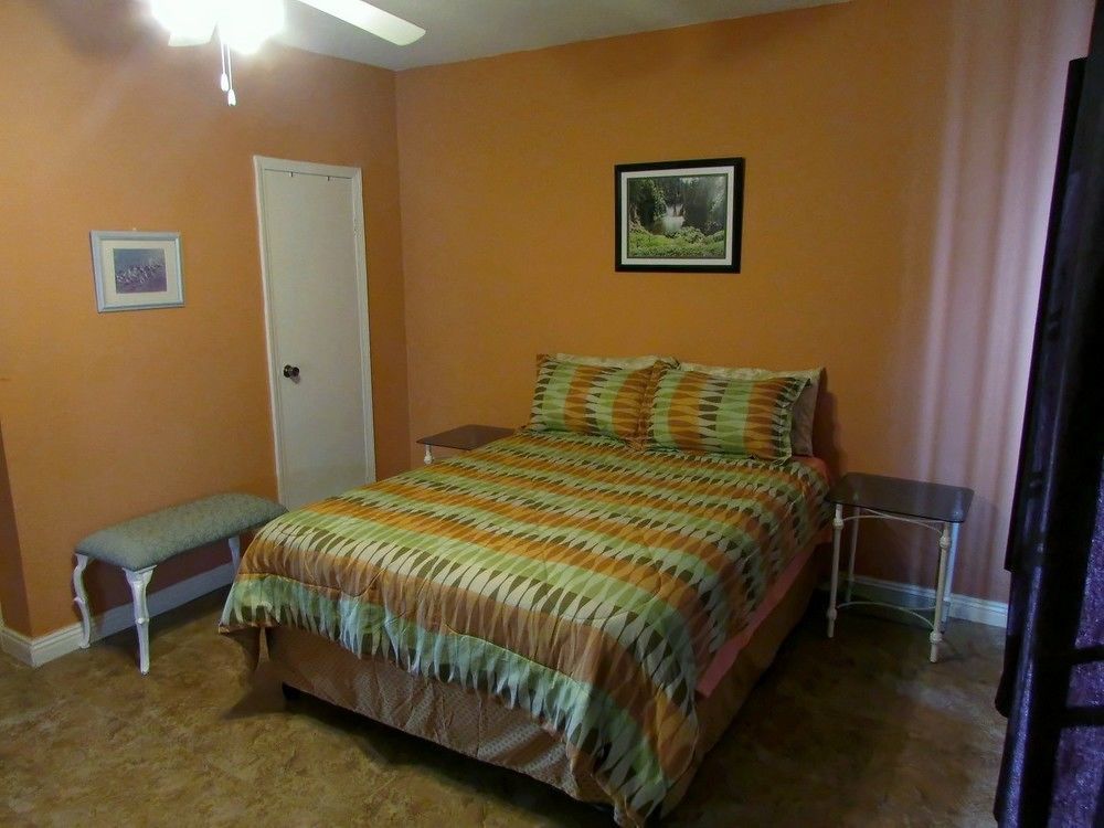 Centrally Located Guest Apartments Kingston Kültér fotó