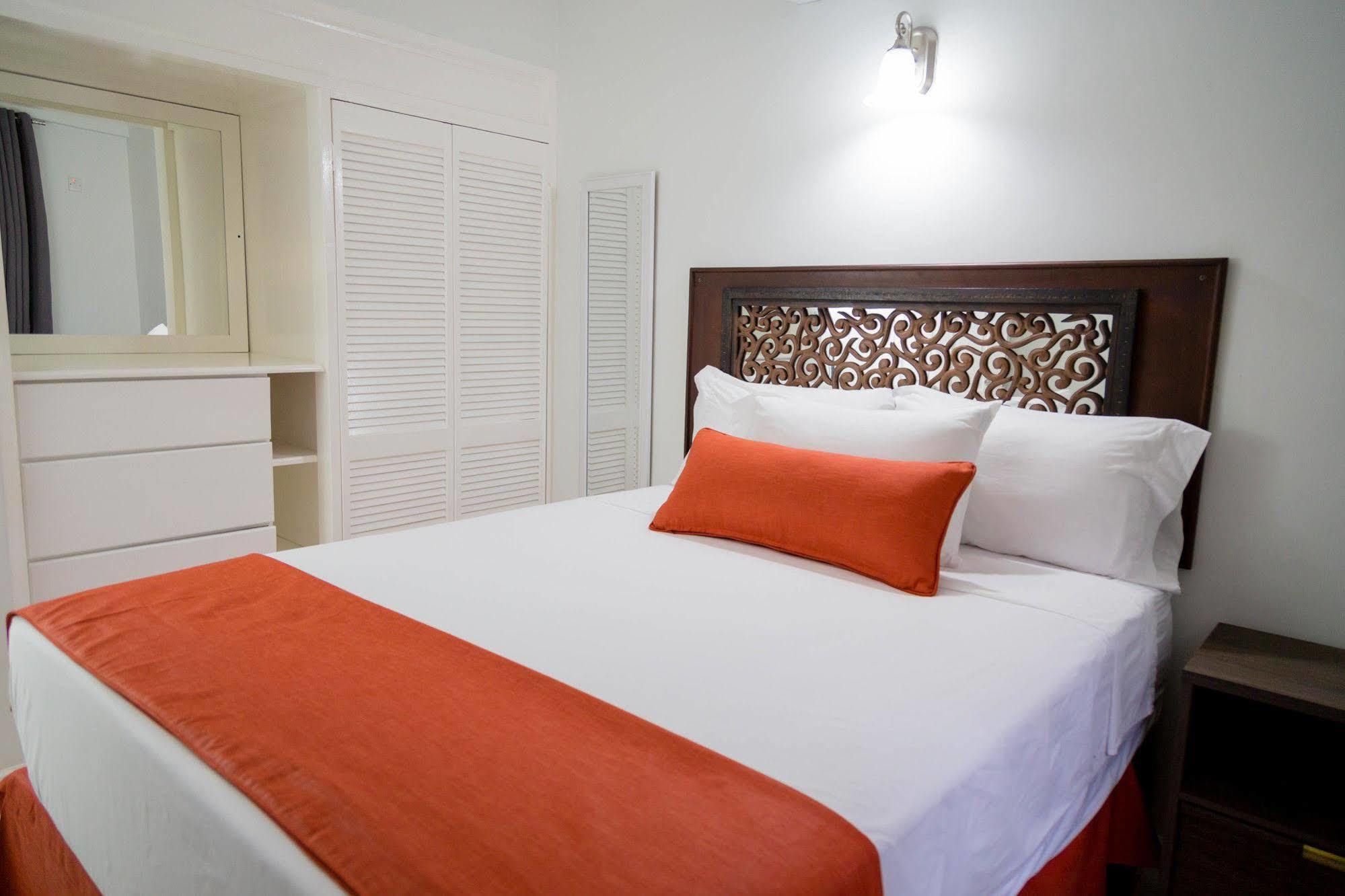 Centrally Located Guest Apartments Kingston Kültér fotó